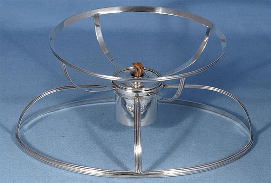 A large George III silver revolving dish stand and burner, by William Fountain, width 287mm, weight 18.2oz/569grms.